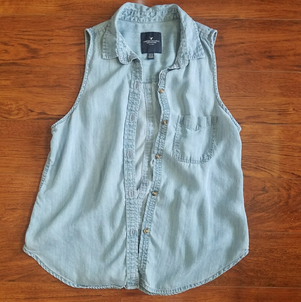 American Eagle sleeveless top